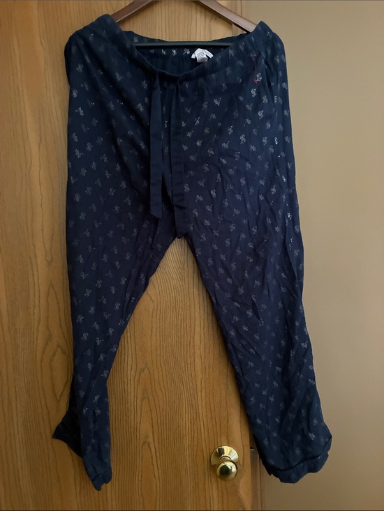 Victoria's Secret Other - Victoria's Secret Navy Blue Printed Pajama Pants